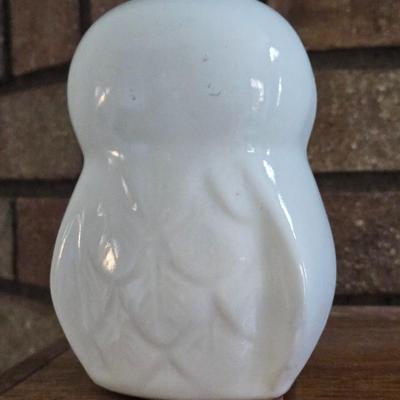 2 Ceramic White Glazed Owls