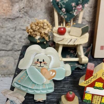 Lots of Small Decor