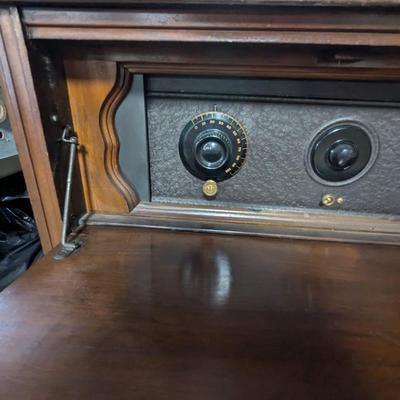 Vintage Radio