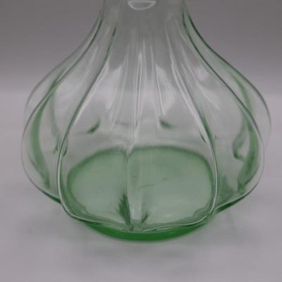 Tiara Decanter Chantilly Green and (2) Glasses