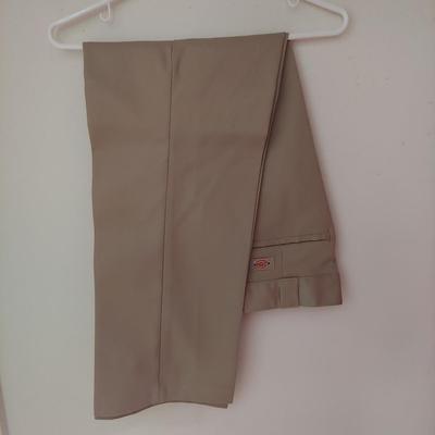 Size Small Women's Pants by Lilly Pulitzer and more (PC-BBL)