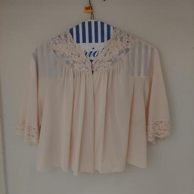 Vintage Nightgowns and Slips (PC-BBL)