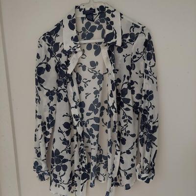 Womens Tops and Jackets Size Small by Talbots & More (PC-BBL)