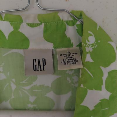 Womens Tops and Jackets Size Small by Talbots & More (PC-BBL)