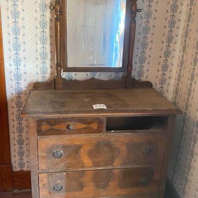Vintage Dresser Short a Drawer