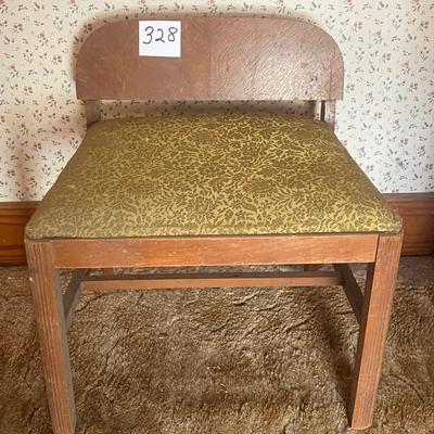 Vanity Bench
