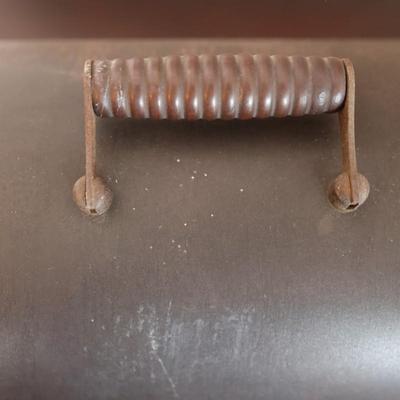SINGER Sewing Machine with Table (See Description)
