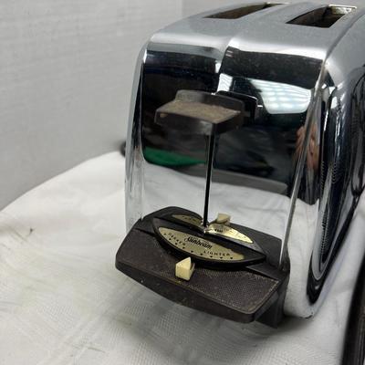 3 vintage toasters for restoration