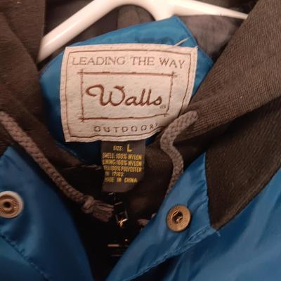 HIS AND HERS WALLS HOODED JACKETS (L) AND A COLUMBIA COAT (L)