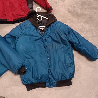 HIS AND HERS WALLS HOODED JACKETS (L) AND A COLUMBIA COAT (L)