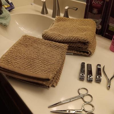 FRAGRANCE DIFFUSE, HAND TOWELS, WASH CLOTHS AND MORE