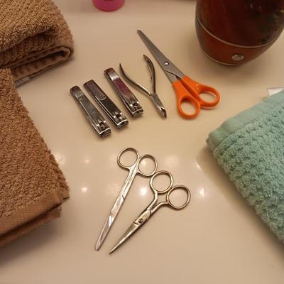 FRAGRANCE DIFFUSE, HAND TOWELS, WASH CLOTHS AND MORE