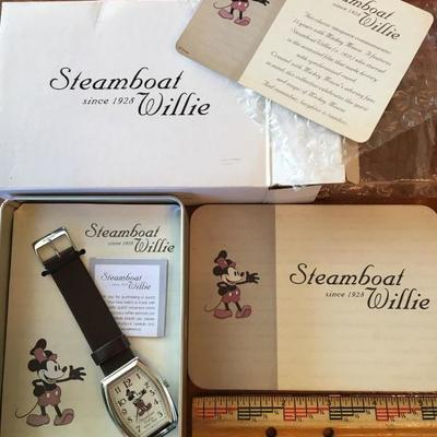 NEW Disney 1928 STEAMBOAT WILLIE 75th, 2004 WATCH