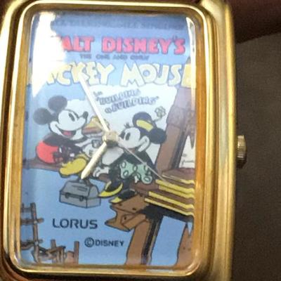 NEW Disney, Lorus Made MICKEY MOUSE WATCH w/ MINNI MOUSE