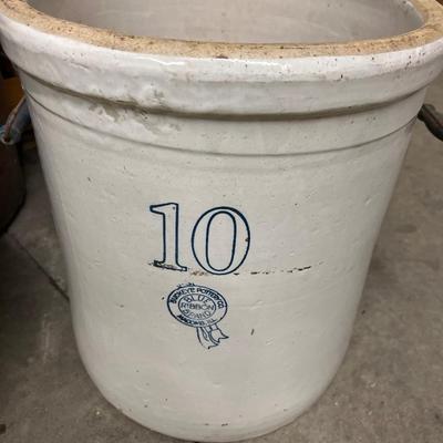 Y20 10 Buckeye Pottery Co