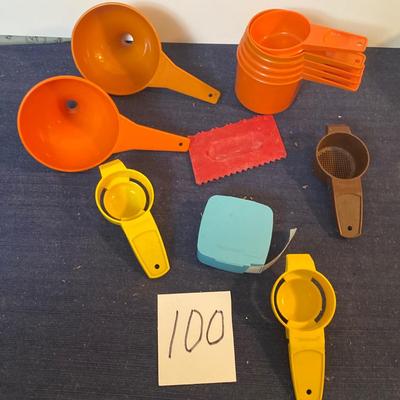Tupperware Lot