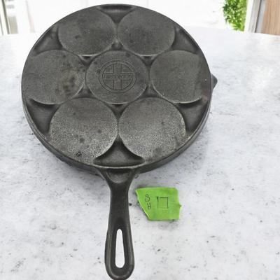 Griswold Cast Iron Swedish Pancake Skillet
