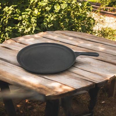 LODGE Round Cast Iron Griddle