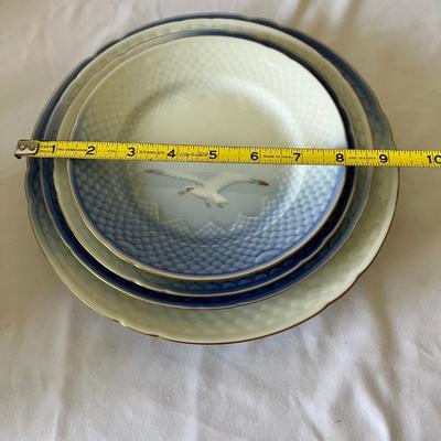 12 Person Bing & Grondahl Porcelain Seagull Dinnerware (K-RG)