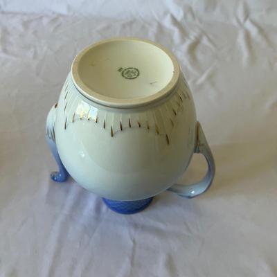 Bing & Grondahl 12 Person Porcelain Seagull Tea & Coffee Sets (LR-RG)