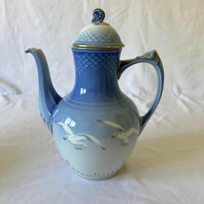 Bing & Grondahl 12 Person Porcelain Seagull Tea & Coffee Sets (LR-RG)