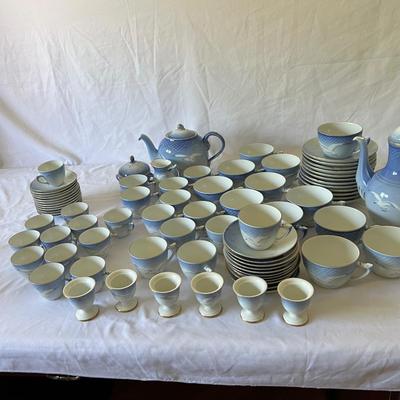 Bing & Grondahl 12 Person Porcelain Seagull Tea & Coffee Sets (LR-RG)