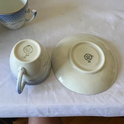 Bing & Grondahl 12 Person Porcelain Seagull Tea & Coffee Sets (LR-RG)