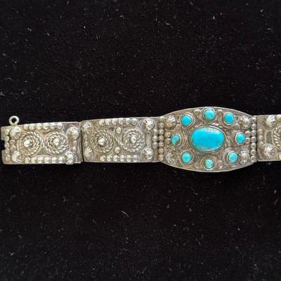STERLING SILVER AND TURQUOISE BRACELET W/BROKEN CLASP