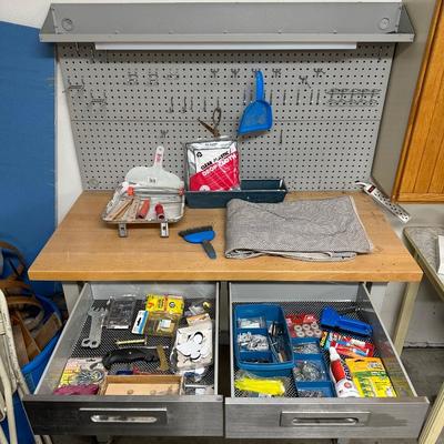ASSORTMENT OF HARDWARE AND HOUSE PAINTING SSUPPLIES
