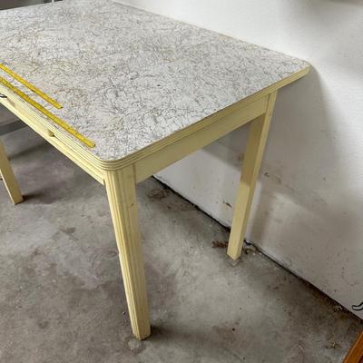 SMALL WORK TABLE WITH DRAWER, LAMP AND CHAIR ON CASTERS