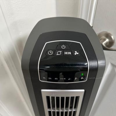 TOWER FAN, FLOOR AND TABLE LAMPS PLUS PROJECTION LIGHT