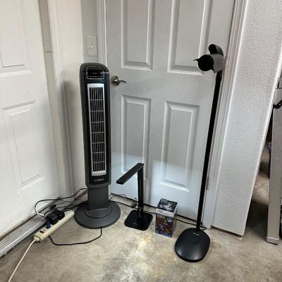 TOWER FAN, FLOOR AND TABLE LAMPS PLUS PROJECTION LIGHT
