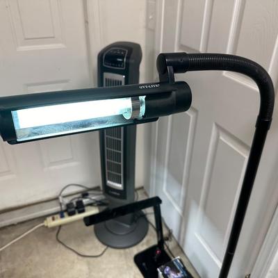 TOWER FAN, FLOOR AND TABLE LAMPS PLUS PROJECTION LIGHT