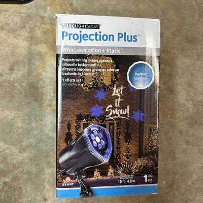 TOWER FAN, FLOOR AND TABLE LAMPS PLUS PROJECTION LIGHT