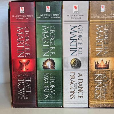 George R. R. Martin 'A Song of Ica and Fire' Set