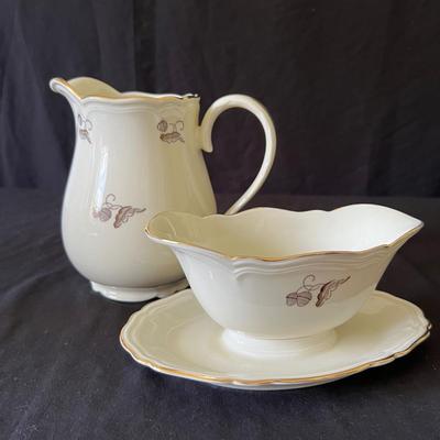 Hackefors 12 Person China Dinnerware Set (DR-RG)