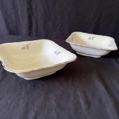 Hackefors 12 Person China Dinnerware Set (DR-RG)