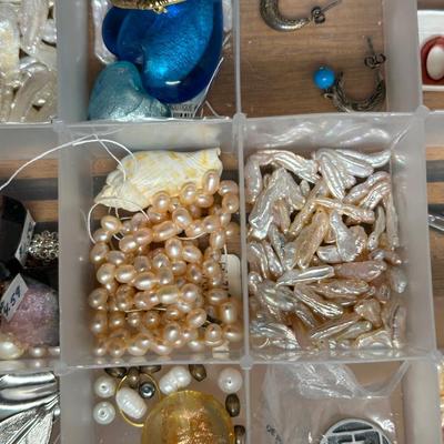 GENUINE PEARL BEADS AND OTHER JEWELRY MAKING SUPPLIES