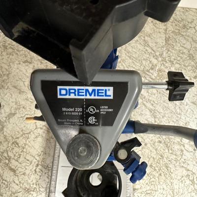 DREMEL WITH STAND AND ATTACHMENTS