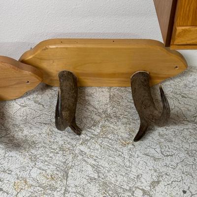HORN COAT HOOKS