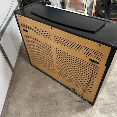 HAMMOND ORGAN WITH BENCH AND SHEET MUSIC