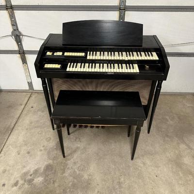 HAMMOND ORGAN WITH BENCH AND SHEET MUSIC