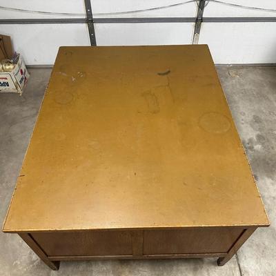 SOLID WOOD PARTNER DESK W/DRAWERS ON EACH SIDE