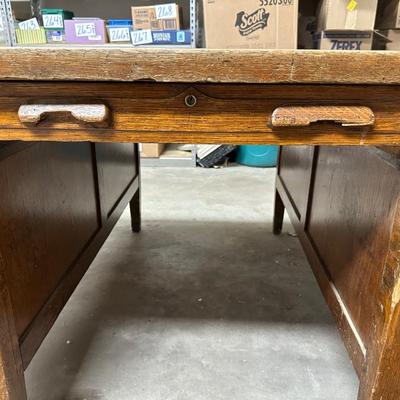 SOLID WOOD PARTNER DESK W/DRAWERS ON EACH SIDE