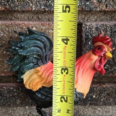 (2) Roosters Deco