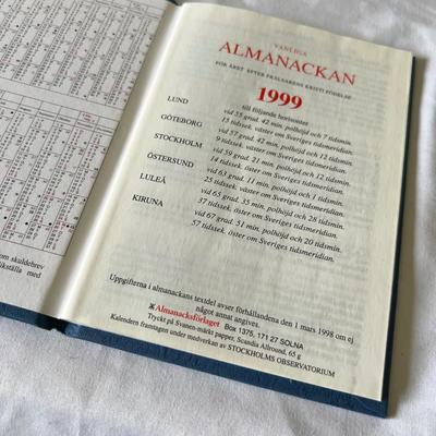 ‘For Sweden’ - Poncho, Umbrella, Almanack’s & More (DR-RG)