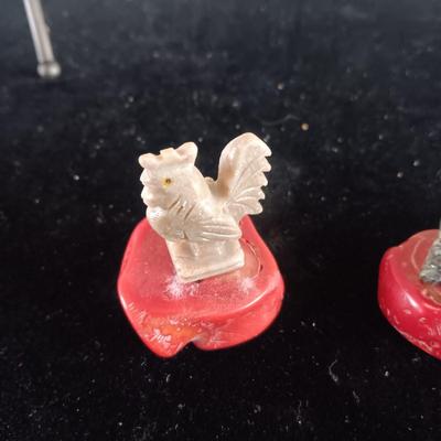 MINIATURE MARBLE ANIMALS MOUNTED ON CORAL