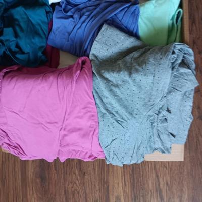 LADIES SHIRTS AND PAJAMAS L - XL