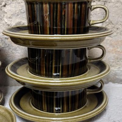 Kosmos - Arabia Tea Set