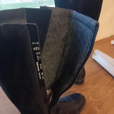 NEW CLARK'S WOOL LINED LEATHER BOOTS 9 1/2